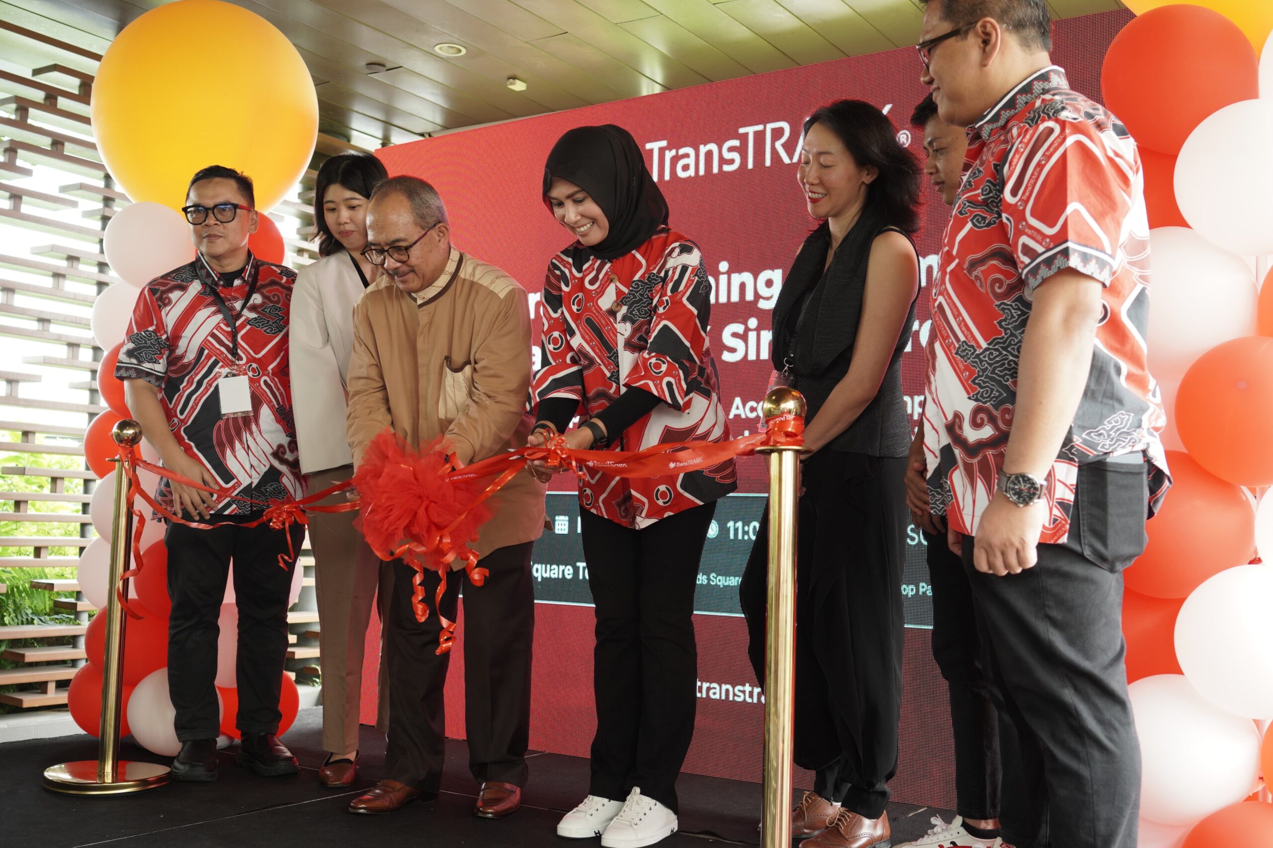 Gerbang Strategis Menuju Ekspansi Global, TransTRACK Ekspansi di Singapura